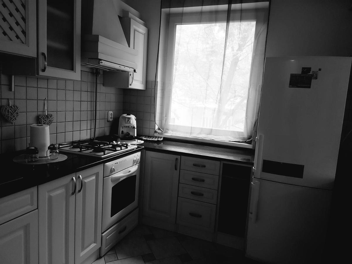Lara Apartman Debrecen Eksteriør billede